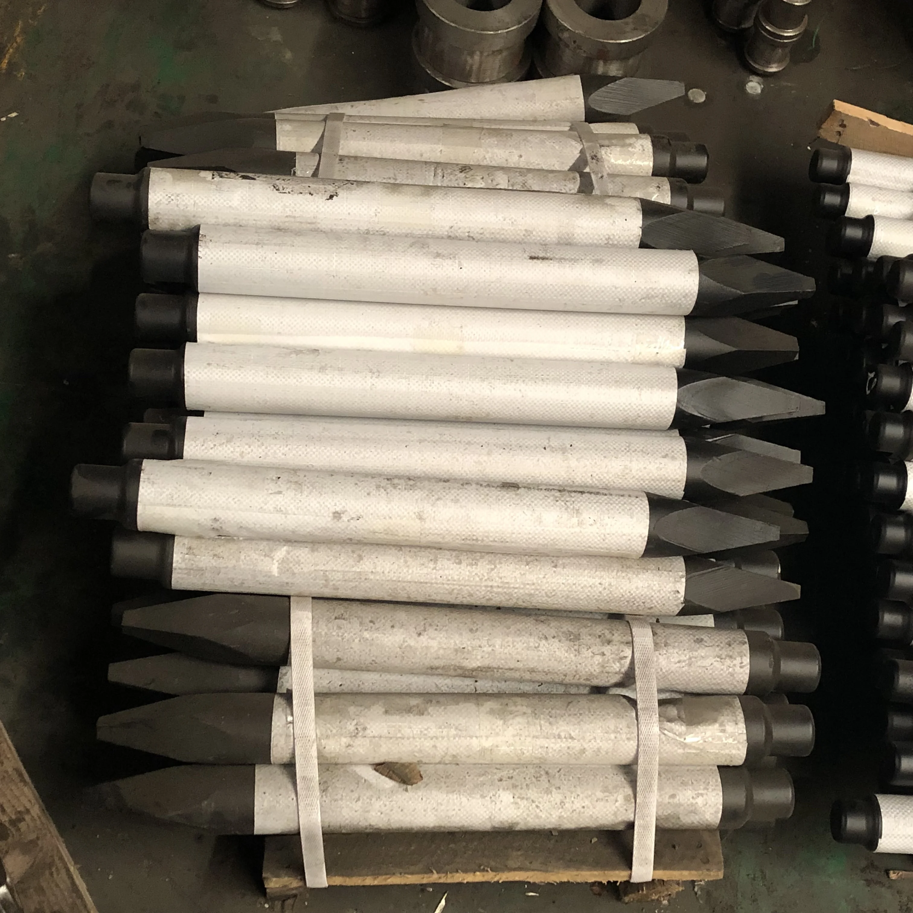 hydraulic hammer parts valve assy accumulator through bolt  back head  cylinder front head seal kit piston chisel