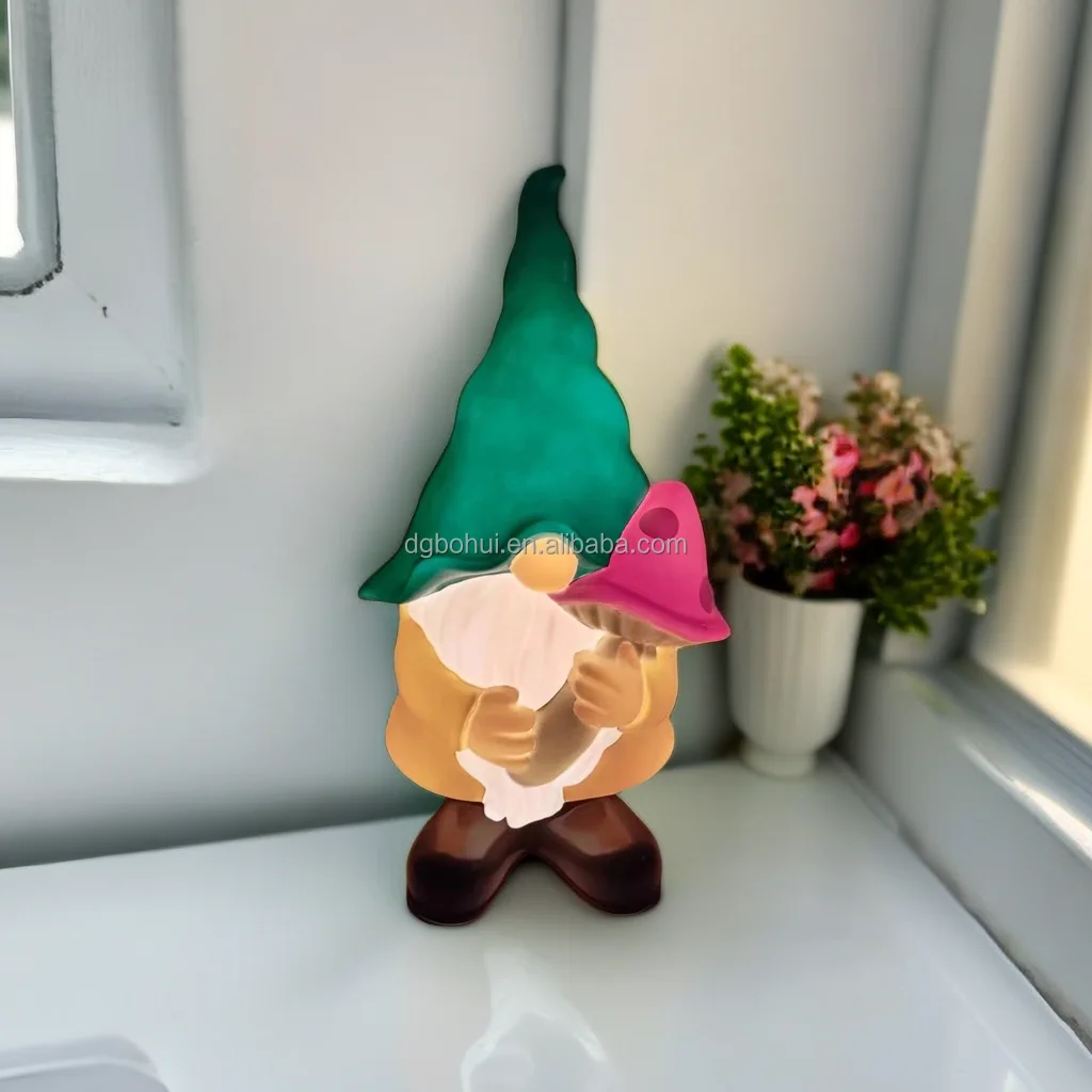 Christmas OEM/ODM Custom PP Blow Molding Garden Gnomes Figurines Decoration