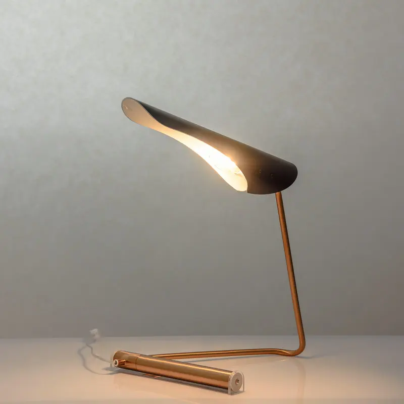 
Modern Nordic Design Minimalist Style Creative Metal LED Table Light For Hotel Home Study Bedroom 