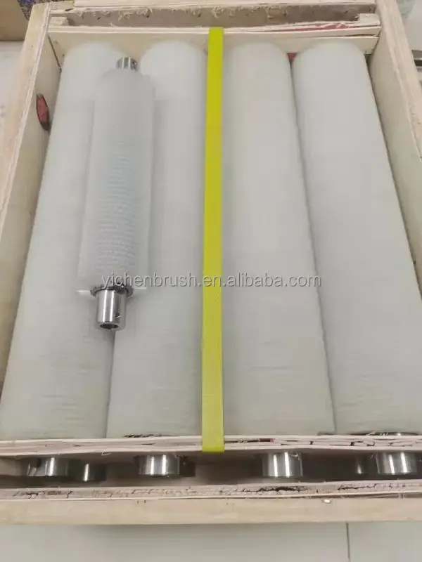 Photoelectric Glass Cleaning Machine Brush Rubber Roller , Corrosion Resistant Cylindrical Roller Brush