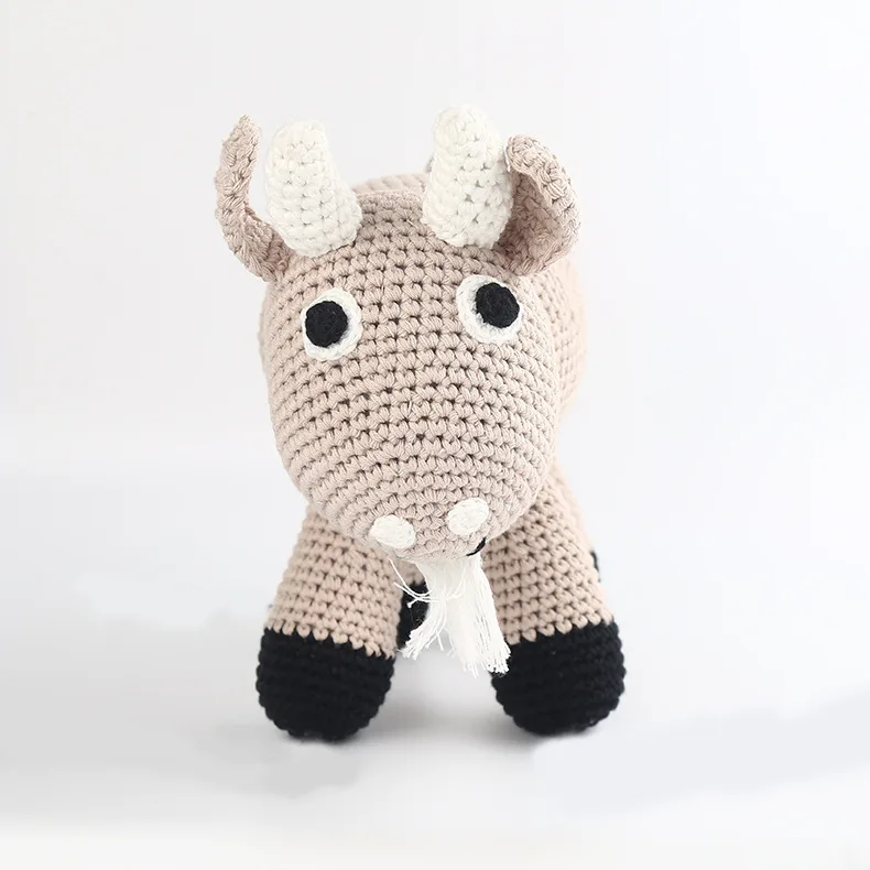 2023 Hot Sell Customized Sheep Soft 100% Cotton Knitted Toys for Sale