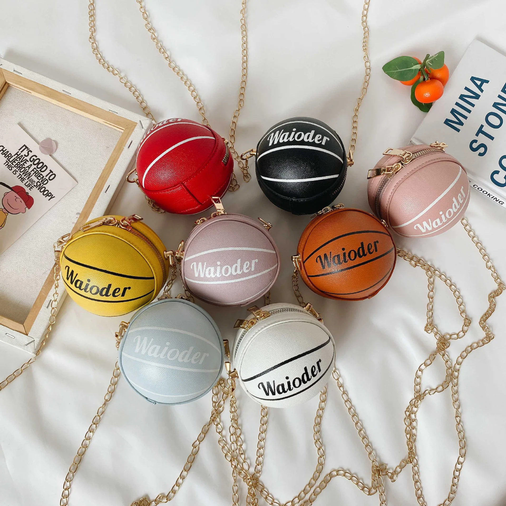 
Small Kid Mini Basketball purse Zipper Chain Round Shape Ball Bag for Girl Shoulder Crossbody Bag PU Summer Sports Party Fashion 