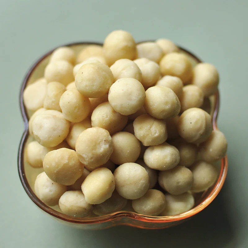 Good sell Snack delicious macadamia nuts Kernels High standard in quality macadamia nuts Kernels