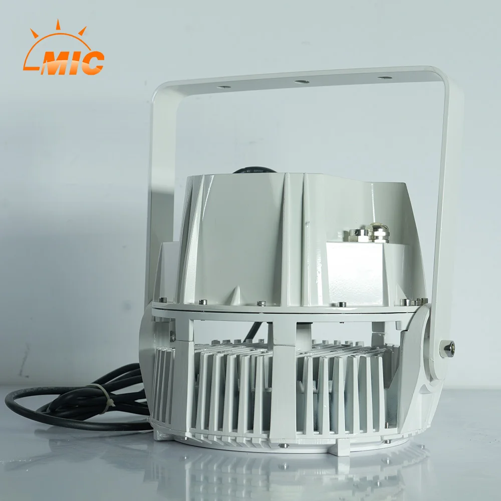 Factory direct sale C5M white coating Ship Port Outdoor Anticorrosion 50W 100W LED Marine Searchlights For Ship