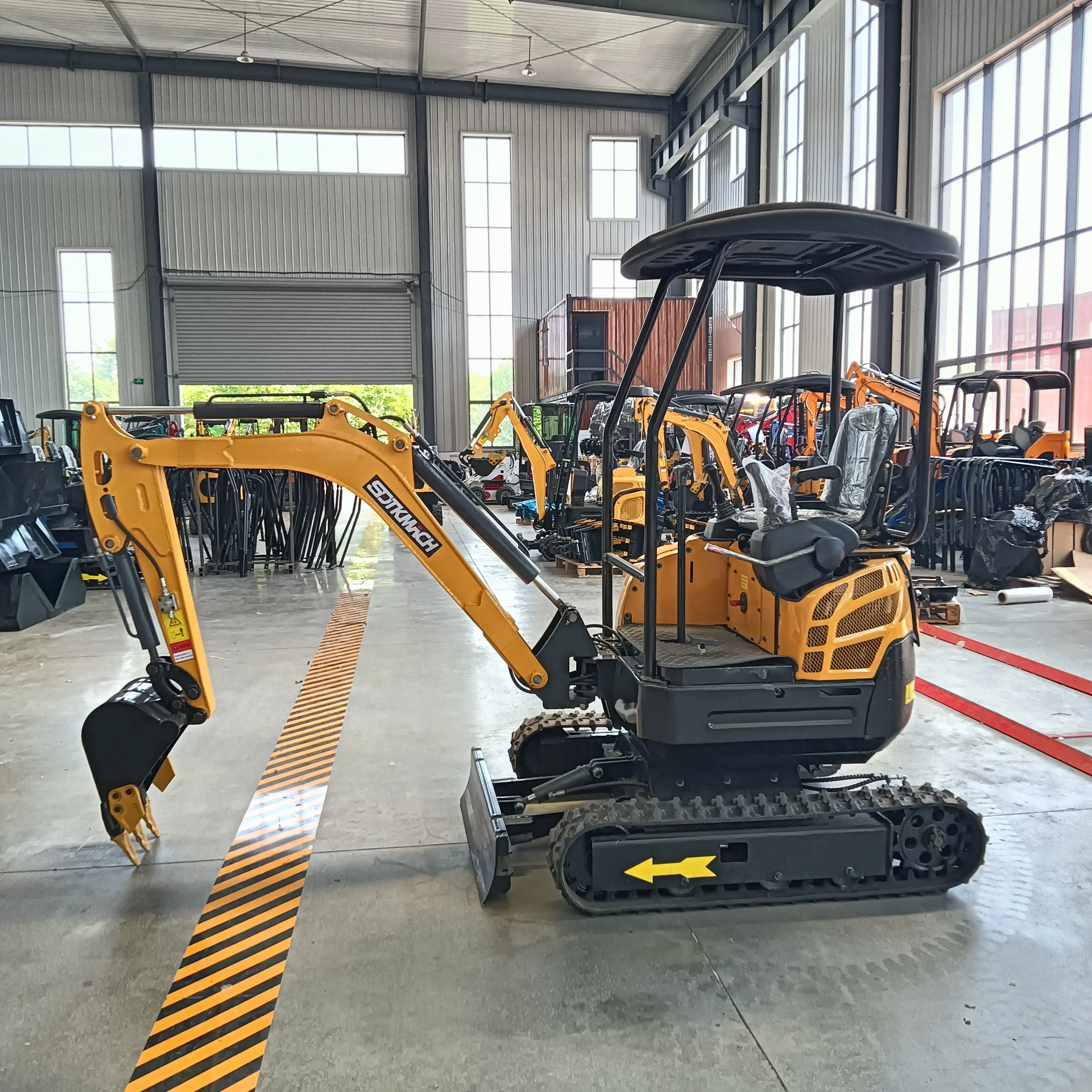 SDTKMACH kubota engine  TK15 TK18 TK20 mini carwler excavator 1.8 ton