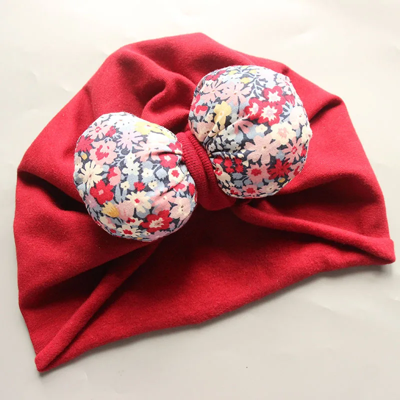 Hot Sellsing Cotton Newborn Super Cute Bowknot Flowers Baby Girls Hats Capes