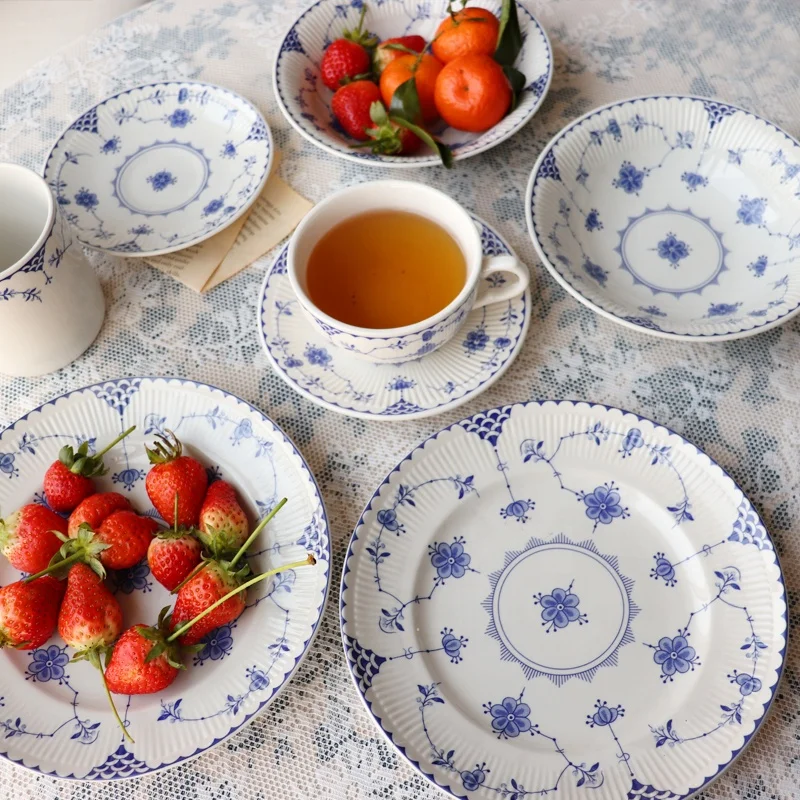 Flower Porcelain Plates and Dinnerware Factory Wholesale Blue Plate Dish Cheap Ceramic Plate Bowl Saucer Porcelain Enameled