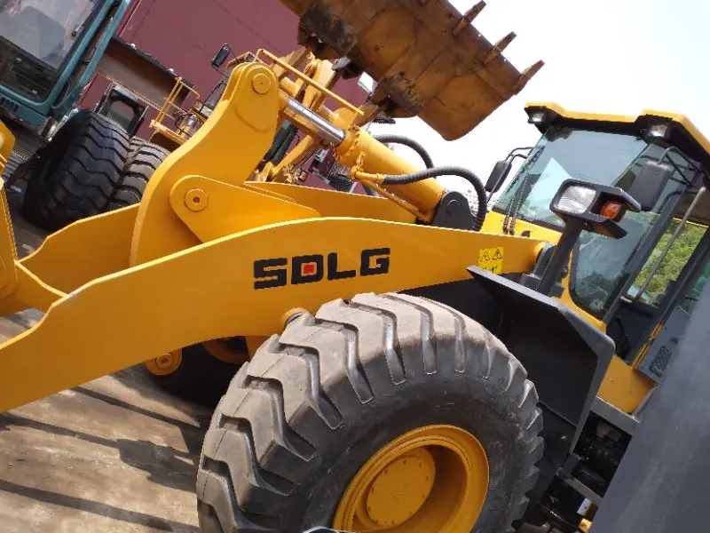 Б/у колесный погрузчик SDLG SDLG956L 936L SDLG955 в