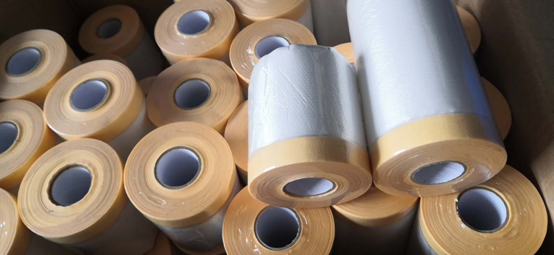 
Plastic Drop Cloth For Painting Strong and Durable Painters Plastic Tarp Waterproof Clear Cover 