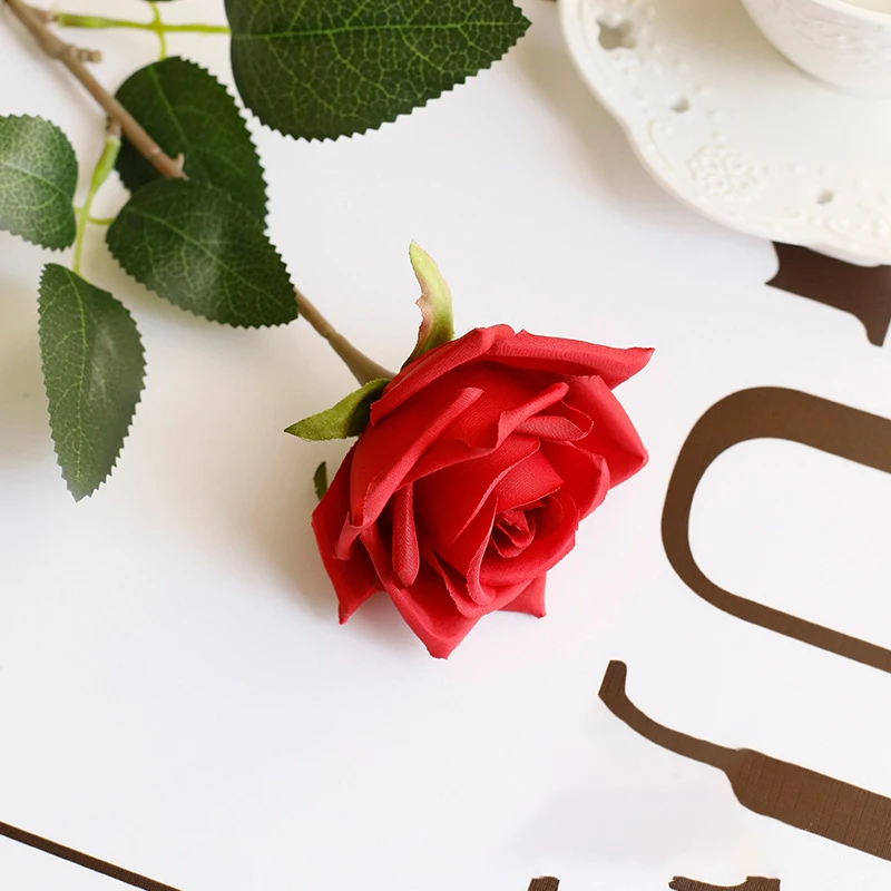 Factory wholesale High Quality wedding party decoration Floral arrangement Artificial Flower rose