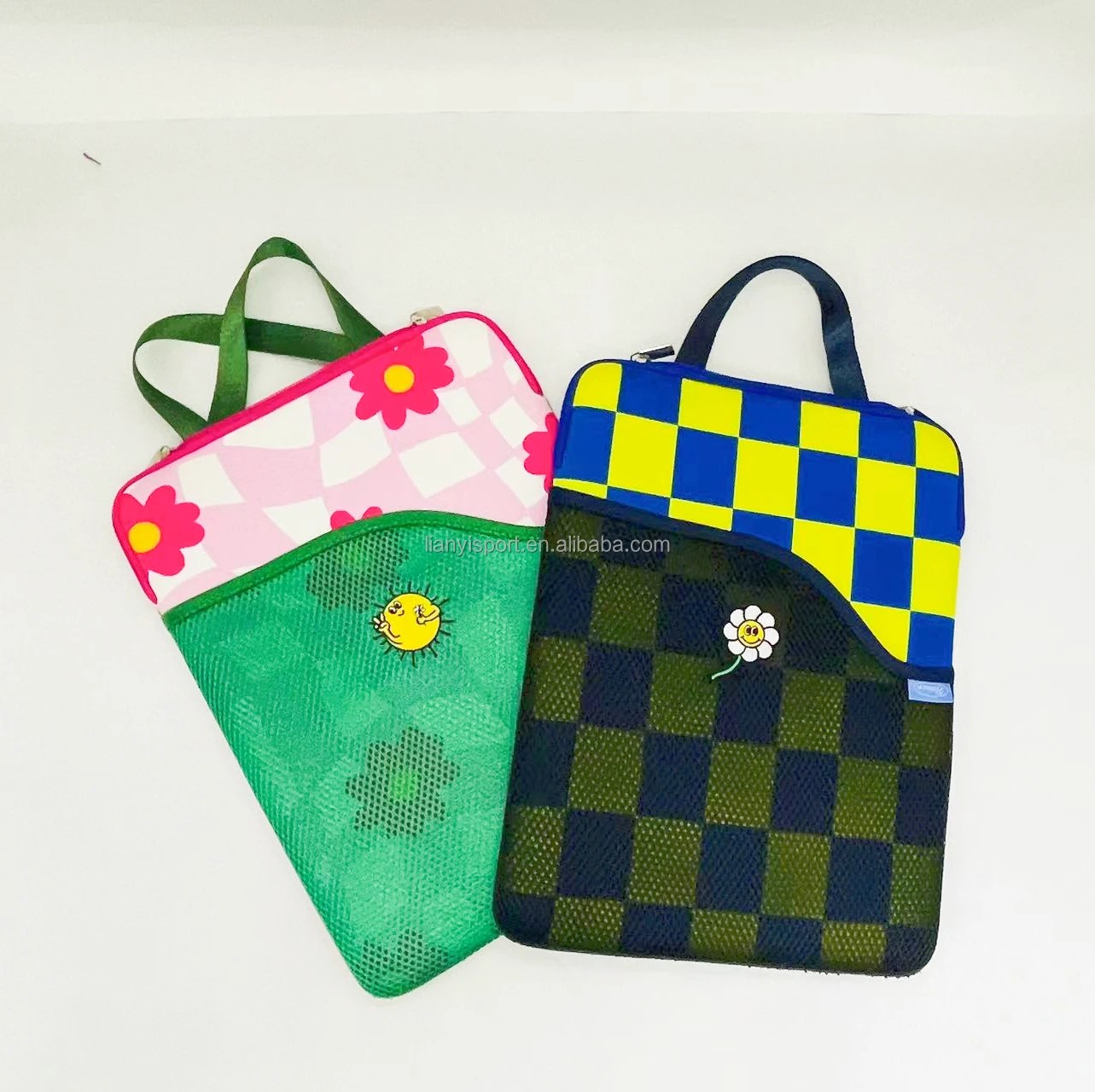 OEM Stylish Chromebook Sleeve in Neoprene White Blue Vintage Plaid Check Design Chromebook Case Slim Neoprene Laptop Sleeve