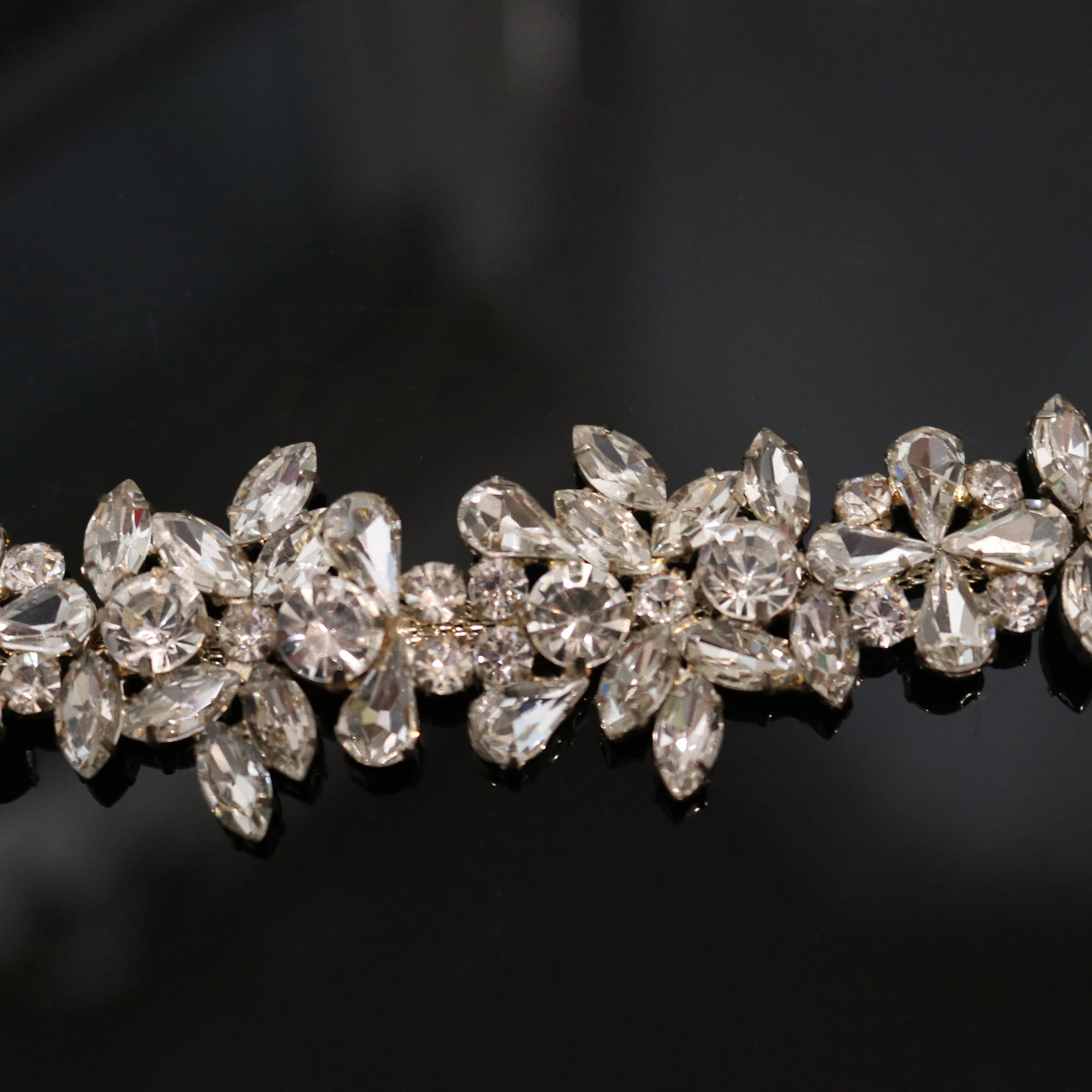 Cadenas De Diamante Shiny Copper Based Crystal Rhinestone Chain Trim for Dress Decoration