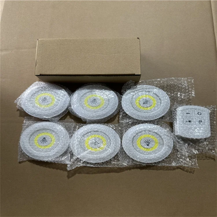 Wholesale COB Wireless Remote Control Induction Lamps Pasteable Mini Touch Kitchen Bedroom Staircase Closet LED Night Lights