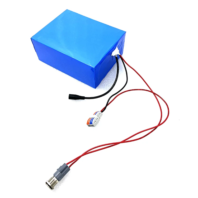 Solar Power Cleaning Battery 36V 20Ah Lithium ion Battery with Intelligent Self-heating System for Charging in -30 degrees