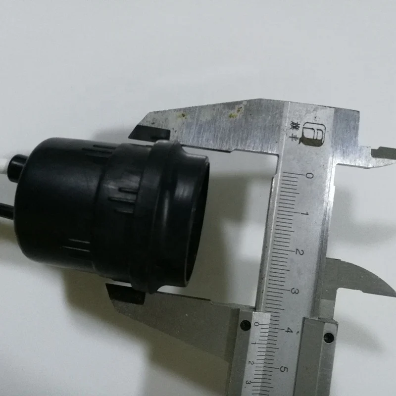 4A 250V Outdoor Waterproof Lampholder with Wire E27 Screw Lamp Holder