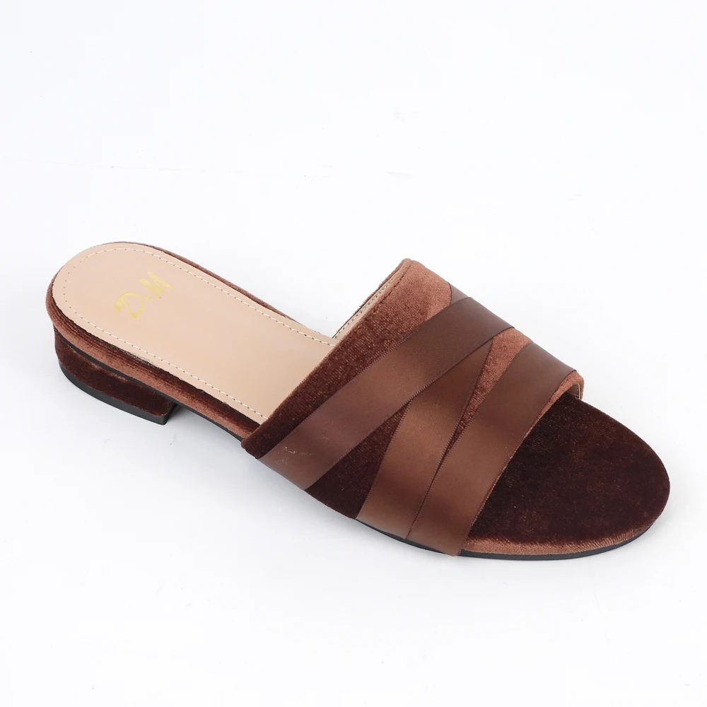 OEM ODM Ladies fashion flat mule slippers pointed toe slingback sandals shoes for girls