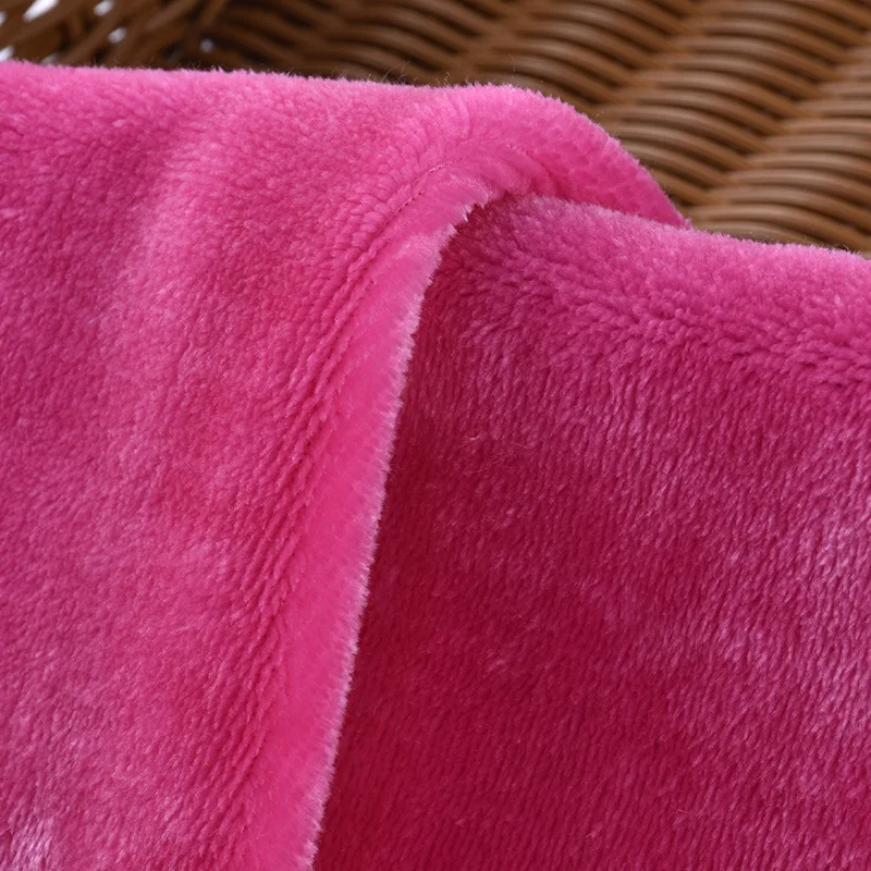 Single Sided Flannel Fabric On Sale For Home Pajamas Toy Black Flannel Polyester Knitted Flannel Solid Color White For Printing