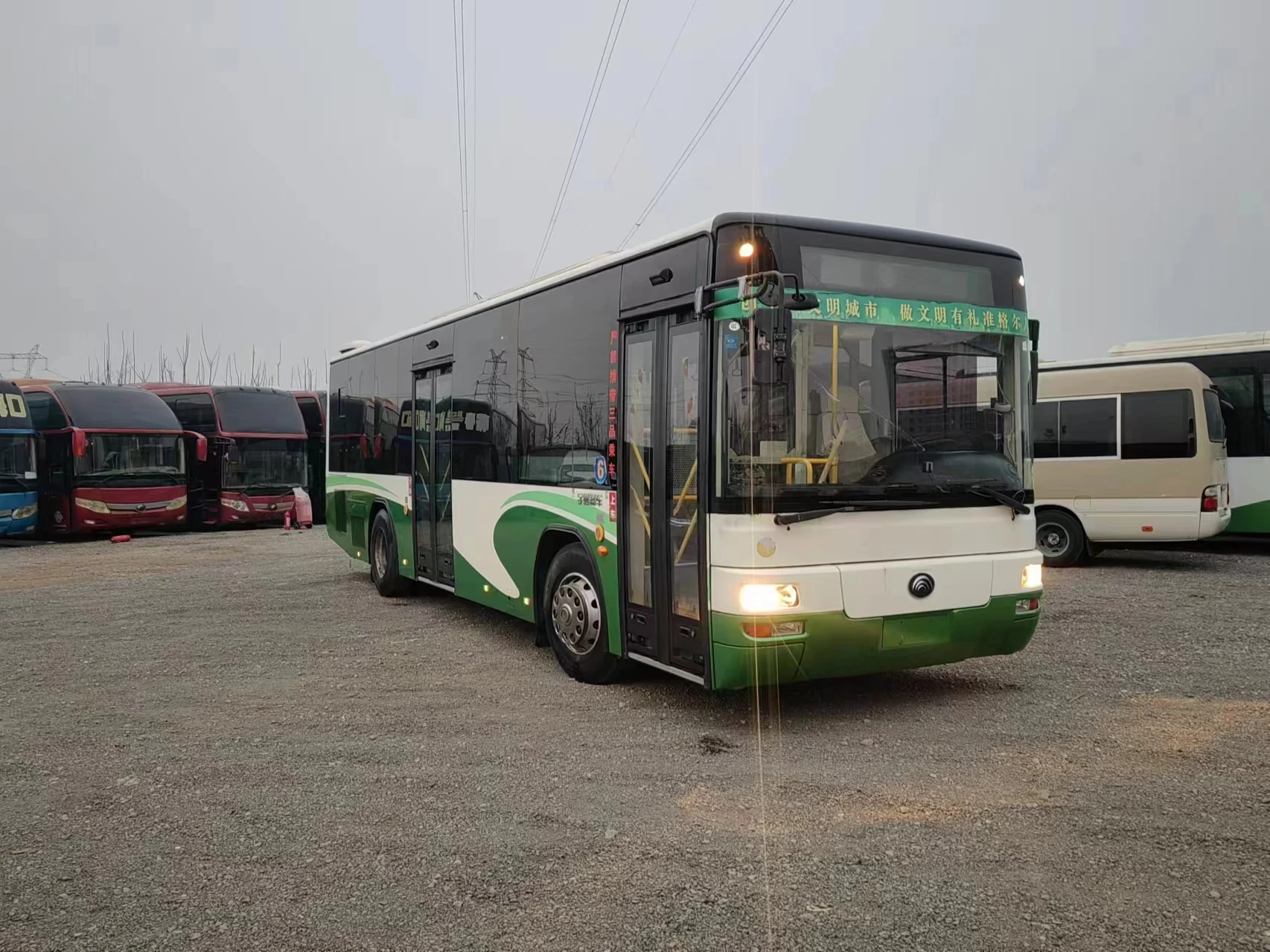 Good Price Yutong Used Bus 45 Seaters Passenger Coach Buses and Diesel Power Lhd Rhd for Sale