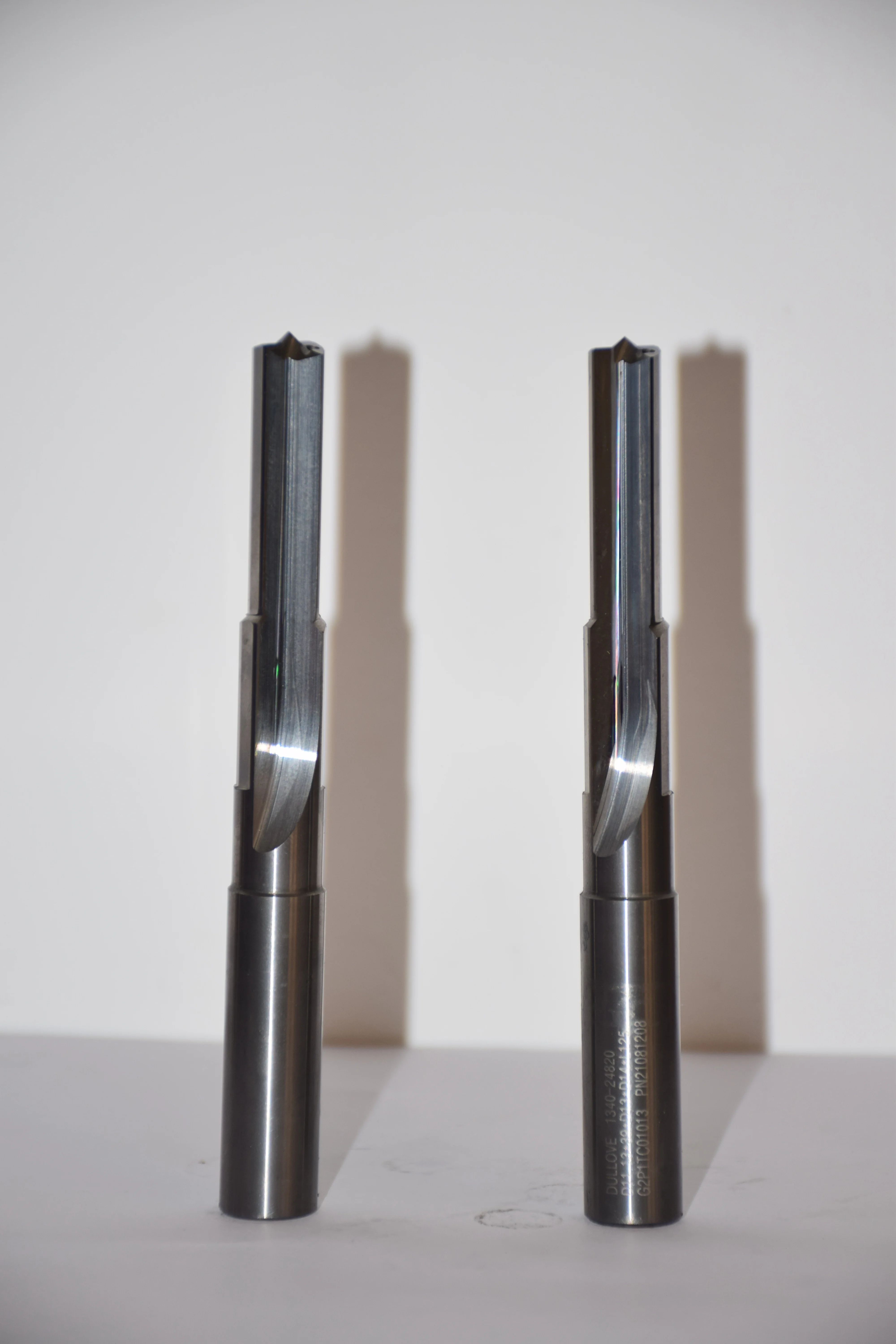 Multi-purpose carbide straight groove step drill, internal cold straight groove step drill