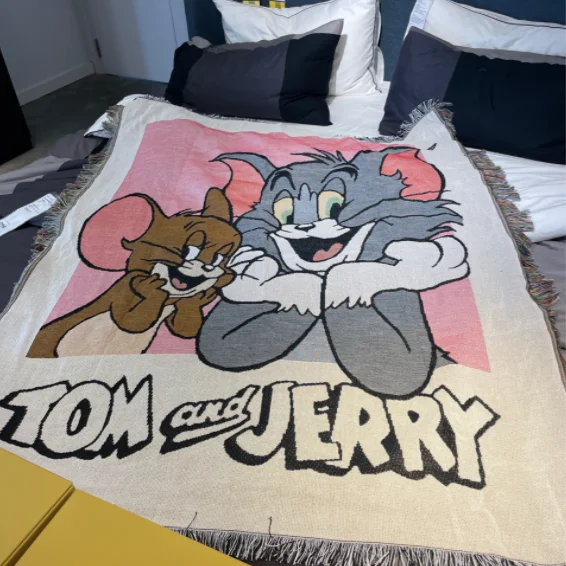 2022 Fashion cute cartoon pattern blanket kids air conditioning blanket Tom and Jerry tapestry
