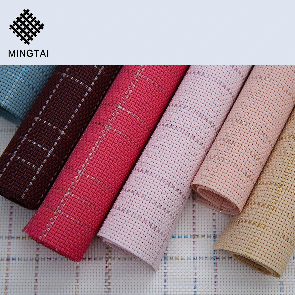 Vinyl Pvc Lattice Grid Placemat for Kitchen Eco-friendly Fabric New Design Customized Mats & Pads Rectangle CLASSIC