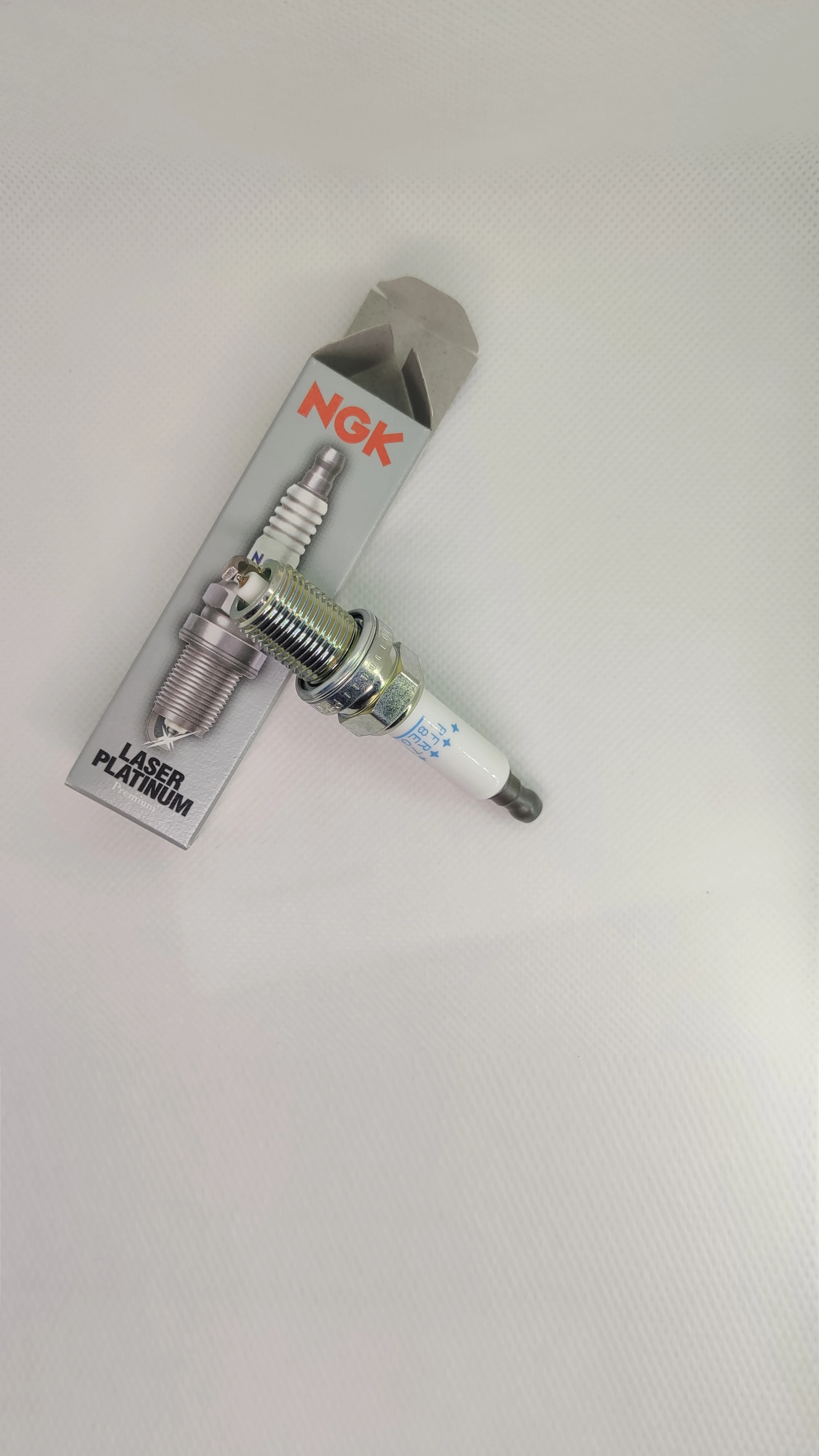 PFR7S8EG 1675 JAPAN Orginal  High Quality Laser Platinum Spark Plug for VWAG  EA888  06H905611