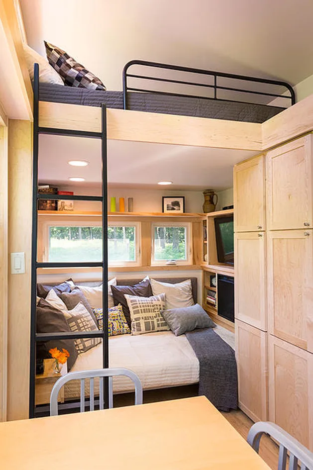 Modern Simple Tiny house trailer house on wheels with loft