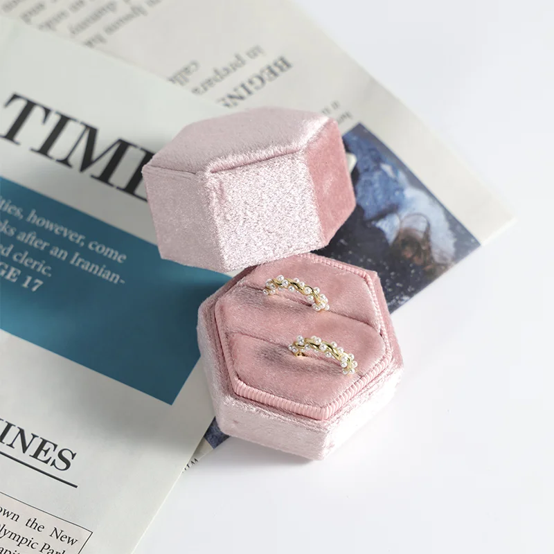 Wholesale Mini Jewellery Case Portable Ring Earring Necklace Storage Organizer Custom Pu Leather Small Jewelry Box for wedding