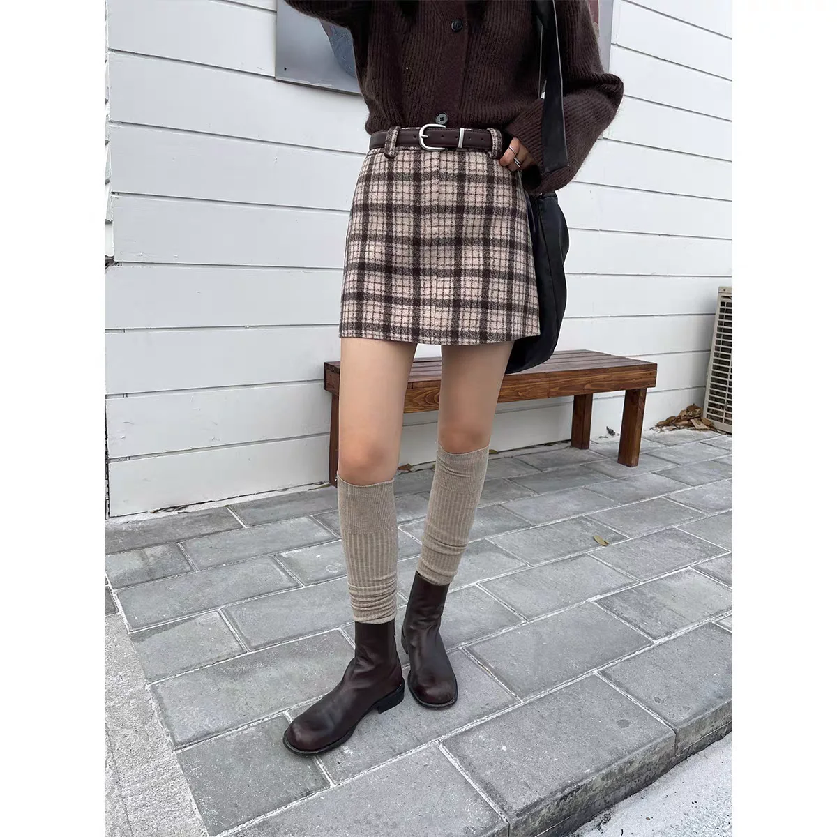 2024 New Design Checkered 100% Wool Yarn Dyed Jacquard Tweed Fabric for Coat Suit Checkered Skirt