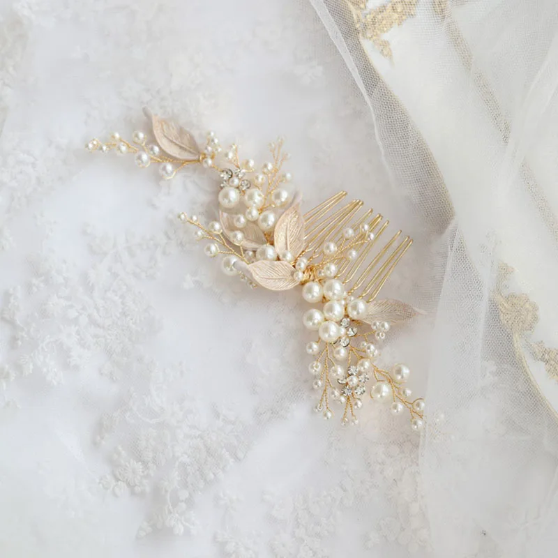 
SLBRIDAL Handmade Rhinestones Crystals Pearls Alloy Leaf Bridal Hair Comb Wedding Headpieces Hair accessories Women Jewelry 