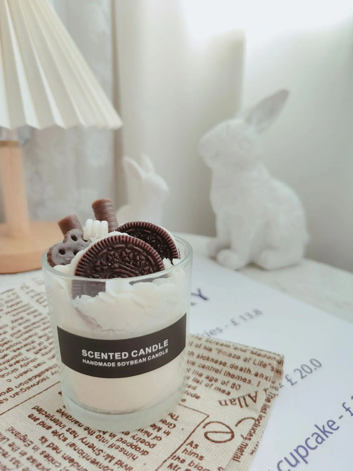 Handmade Private Label Lovely Strawberry chocolate Dessert Ice Cream Scented Candles with Glass Jar