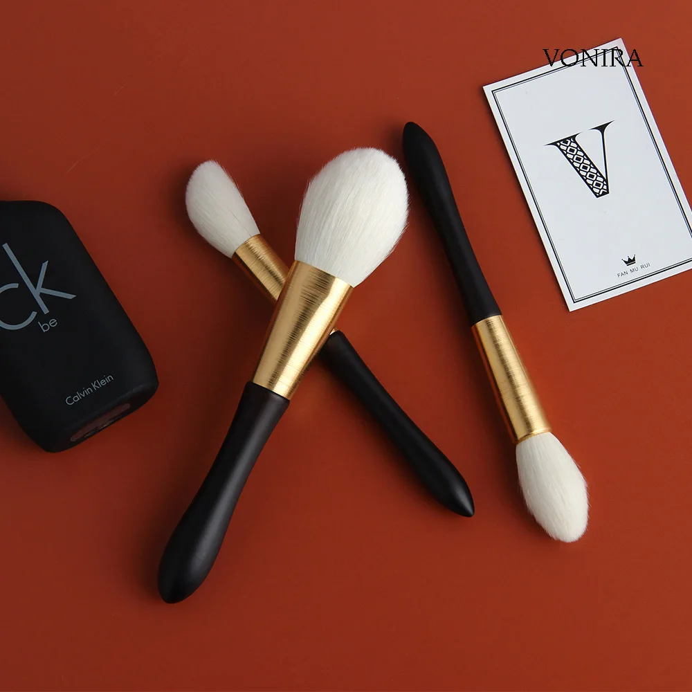 Vonira OEM Professional 8 Pieces Golden Natural Animal Goat Hair Makeup Brush Set Free Sample Customised Cosmetic Brushes Making