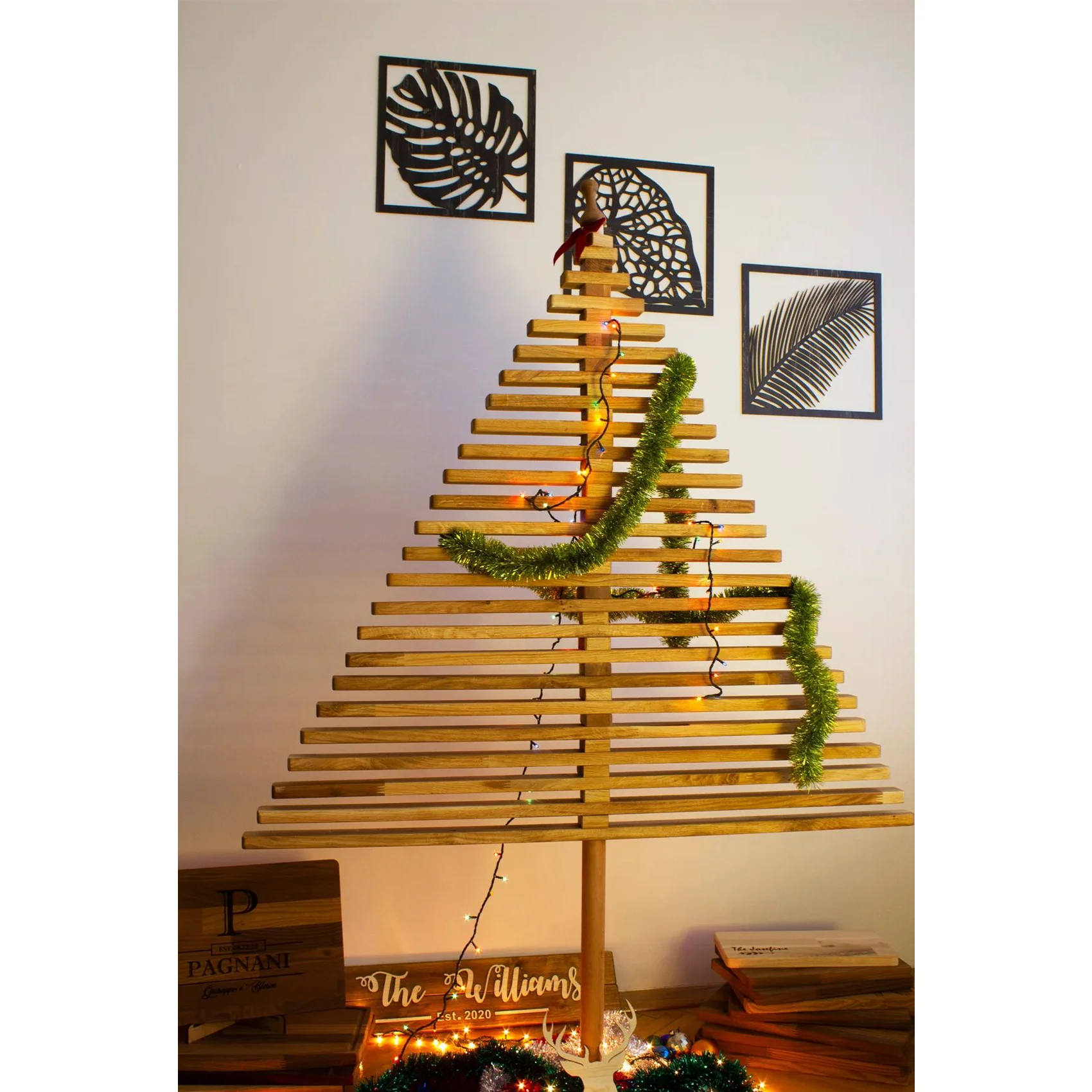 Vintage Minimalist Home Decoration Natural Oak large Wooden Christmas Tree Ornaments