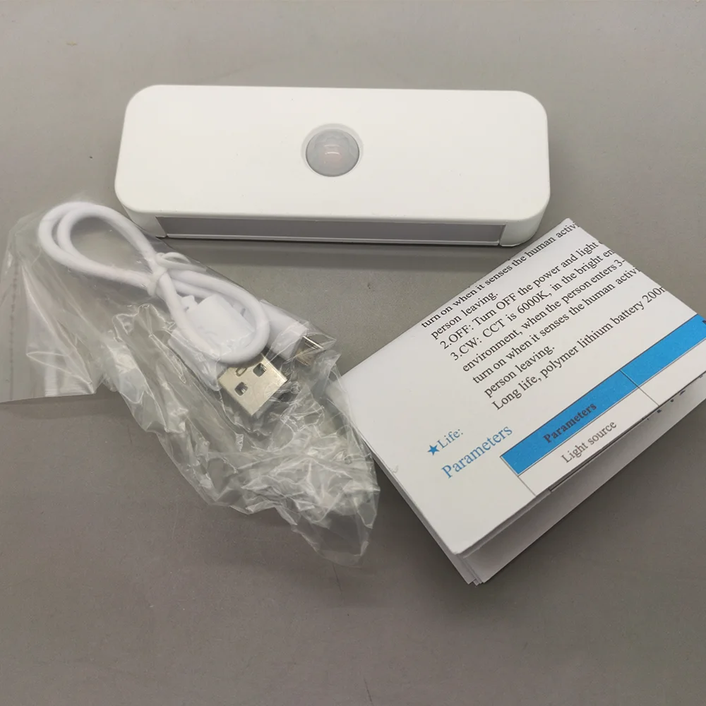 Plastic Body PIR Motion Sensor and Light Sensor USB Rechargeable Automatic Induction LED Night Light