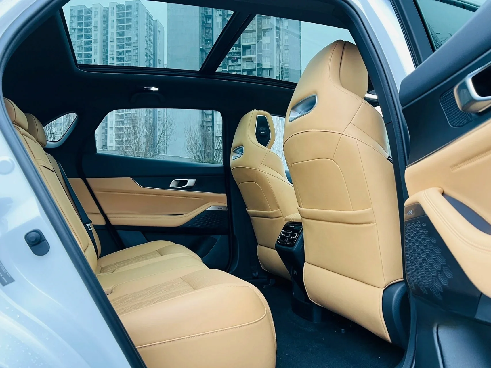 Changan Uni-k 2024 2023 Гибридный бензин IDD быстрые новые автомобили 2 0 T 2wd 4wd awd Auto