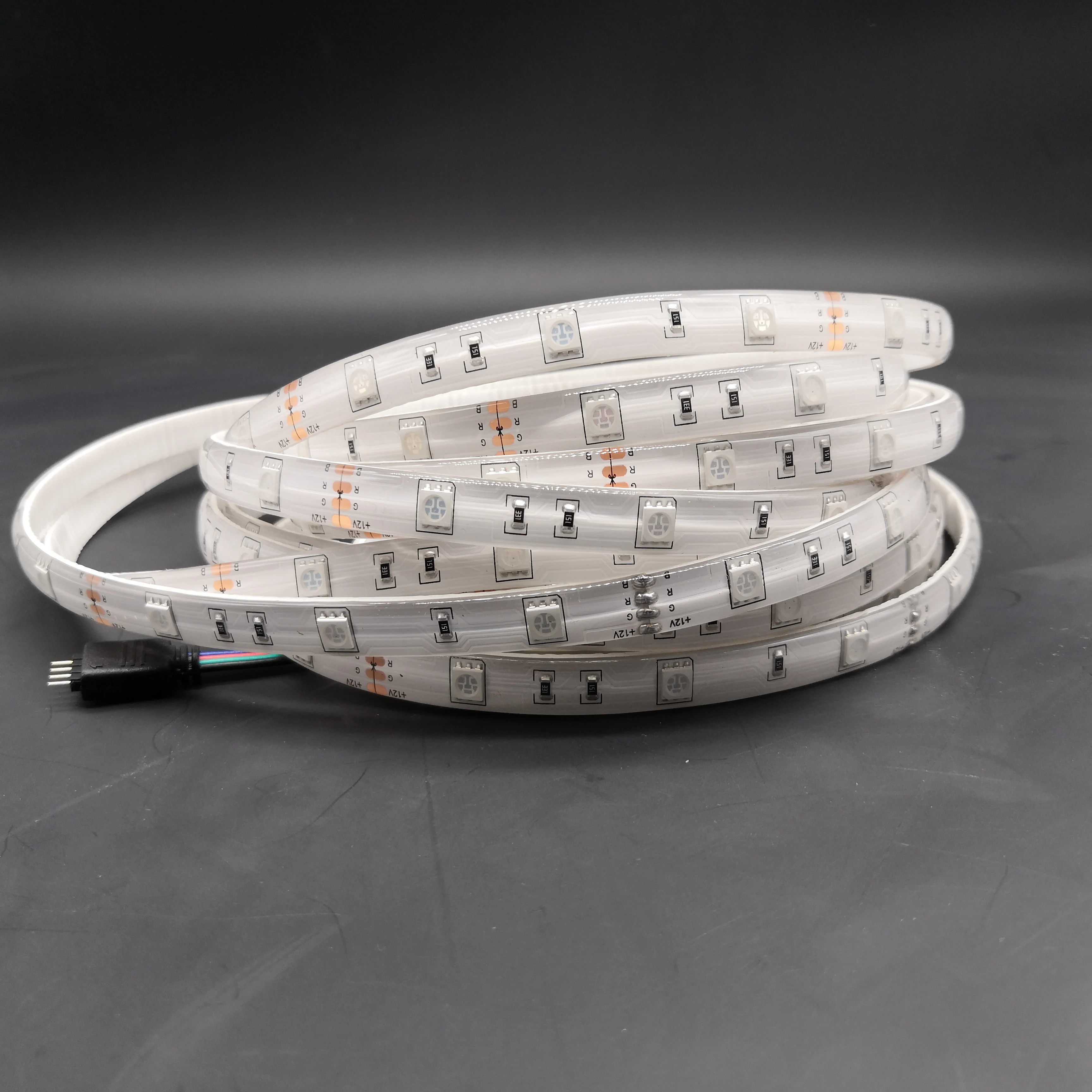 Innovative LED Strip with Remote Control - Adjust Brightness & Colors Effortlessly Led Strip Lights