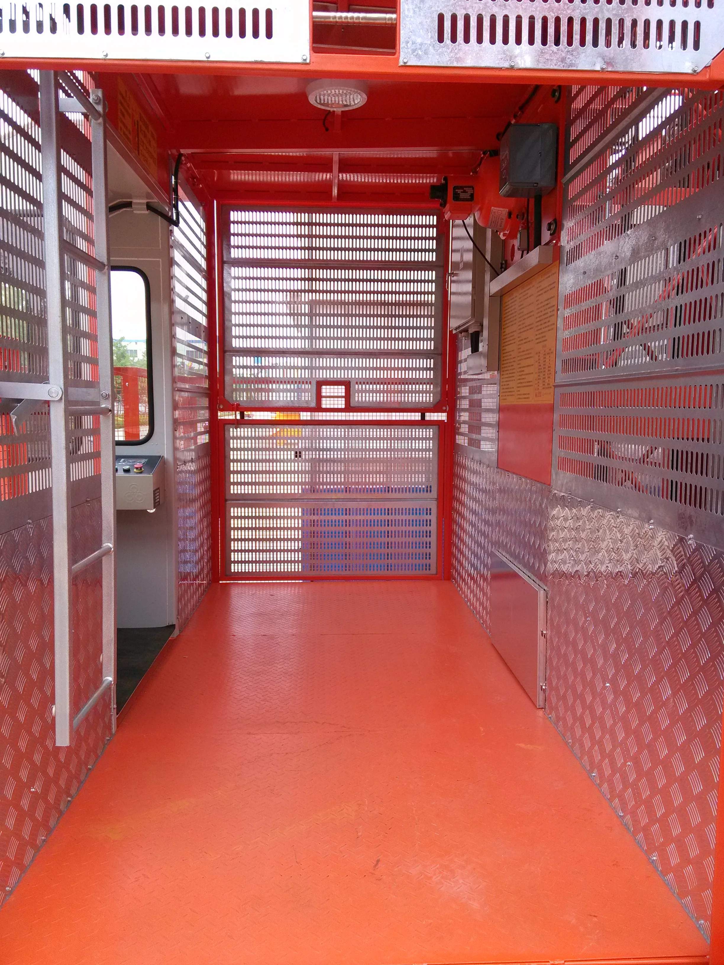 SC200 Small Industrial Construction Freight Lift Elevator