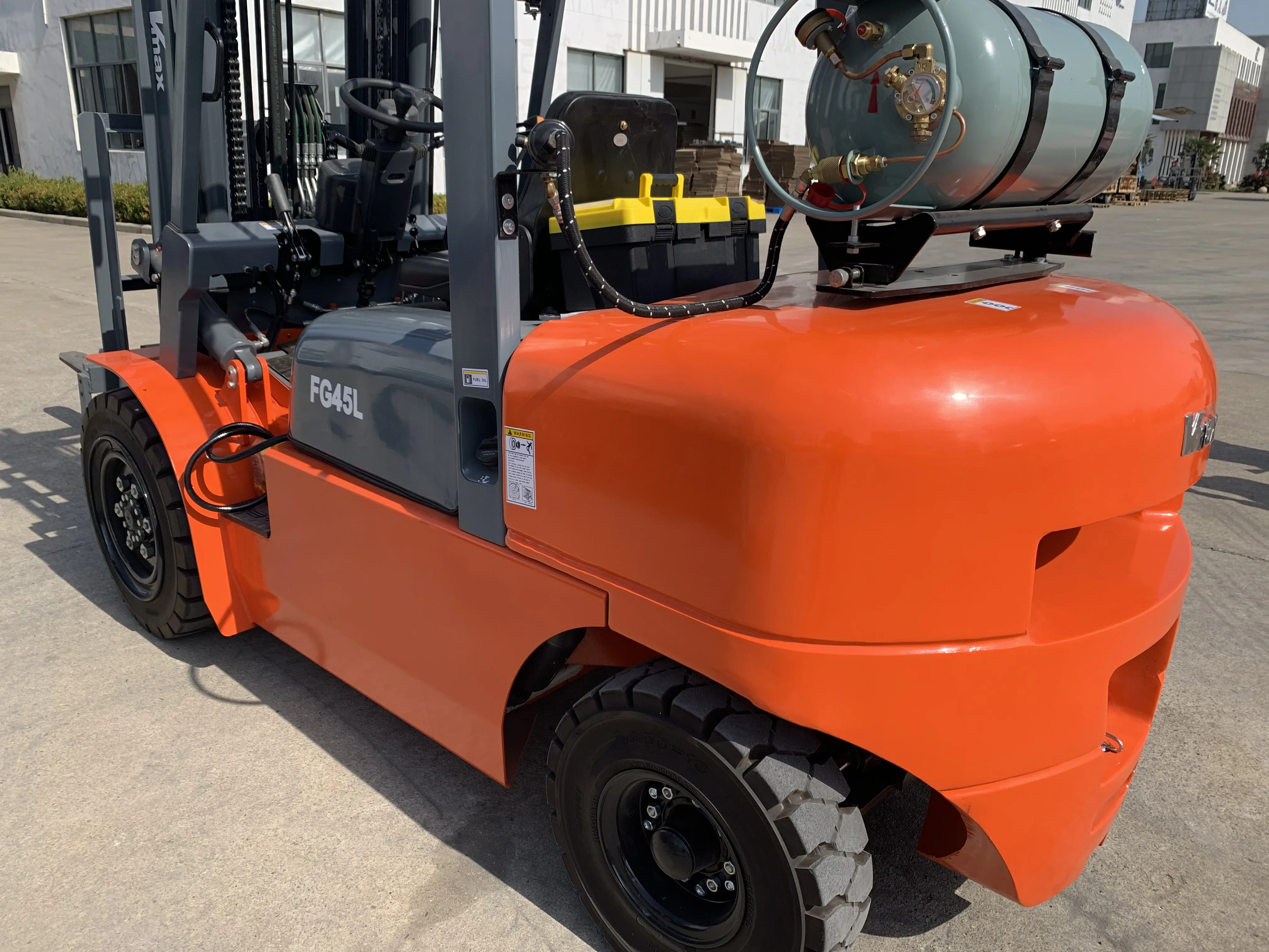 Gasoline Forklift FG45 lifting height 3000mm LPG Forklift Truck for sale