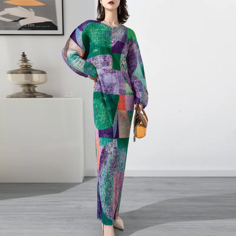 New Arrival Vintage Pleated One Piece Long Sleeve Midi Dress 2022 Dubai Abaya Women Muslim Long Dress