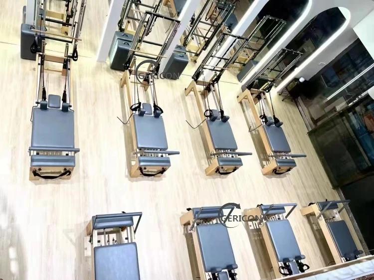 Pilates studio Equipment Folding Pilates Reformer With half trapeze reformer pilates