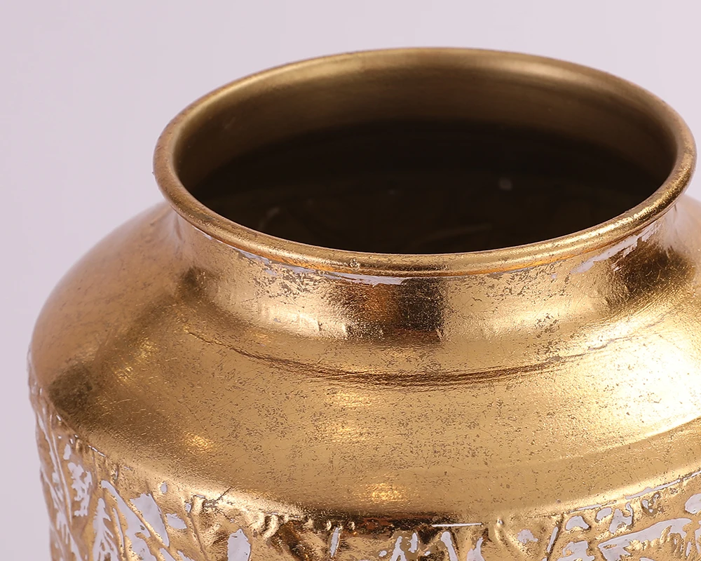 Luxury Gold Flower Vase Metal Color  Home Decor