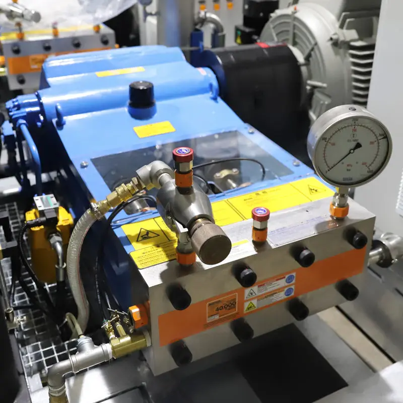 Eco-friendly and safe Cleaning Equipment 1400bar/2800bar Pressure Washer 45L/min Cold Water Cleaning Hydro Blasting Machine