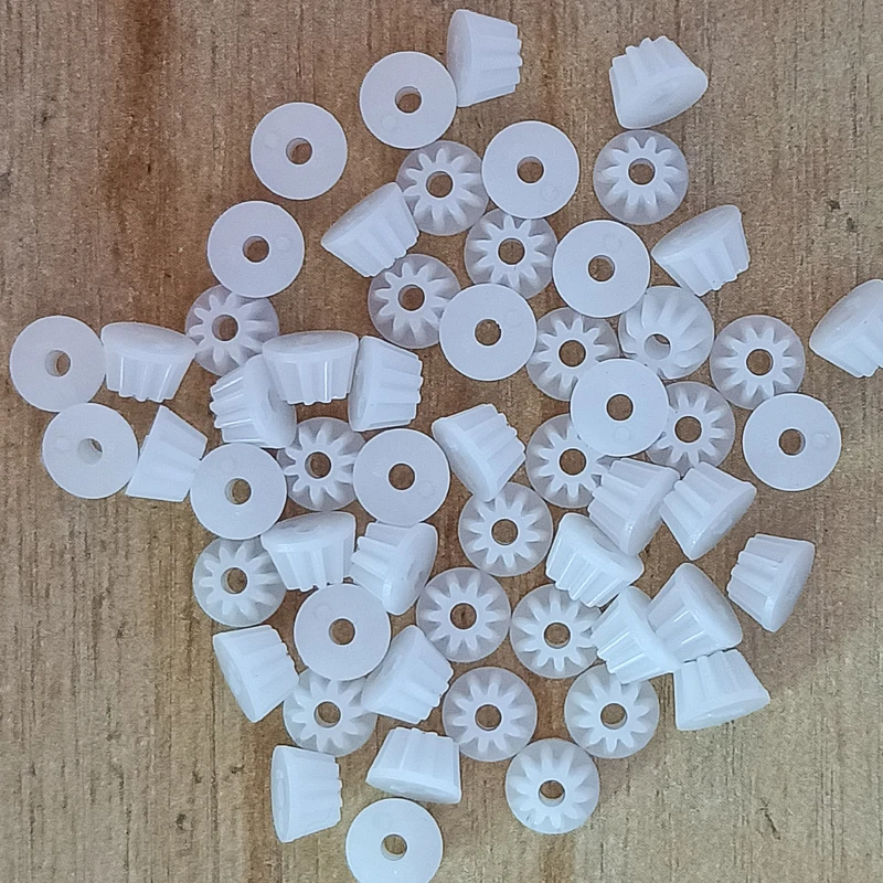 Customize POM nylon gear M0.2 M0.3 M0.4 M0.5 M0.6 plastic gear according to the drawing