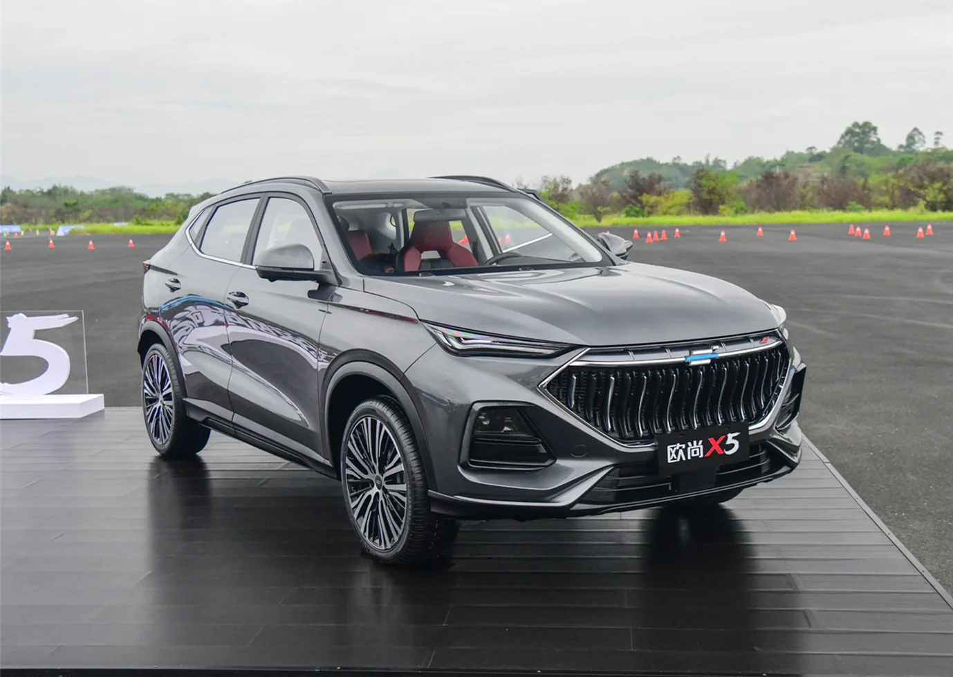 China Cheap Car Second Hand Auto Changan Auchan X5 2021 Model 1.5T DCT Flagship Gasoline Cars in Stock Used Cars for Sale