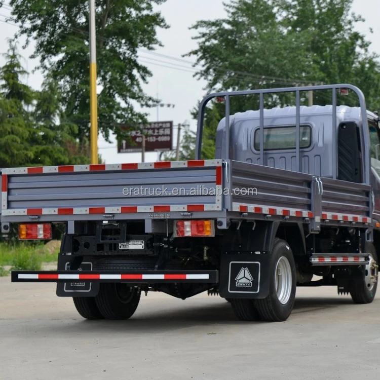 New SINOTRUK HOWO 4x4 4x2 6-Wheel  Diesel Manual Light Segment Rear Camera Euro 2 Left Sale Column Pate Cargo Truck for Sale