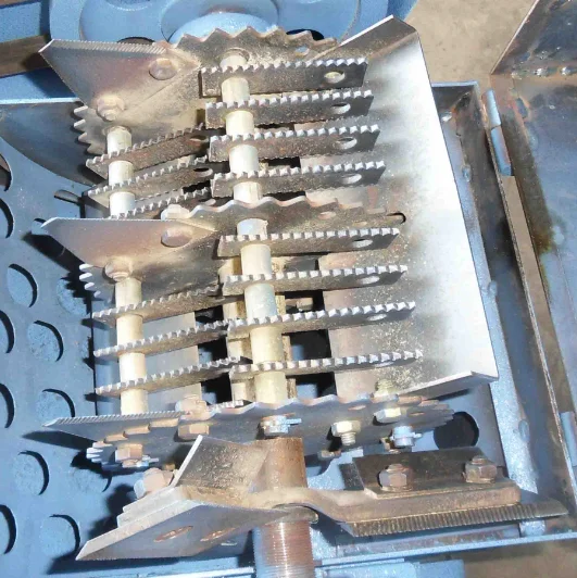 chaff cutter machine / chaff cutter for sale / grass chopper machine for animals feed