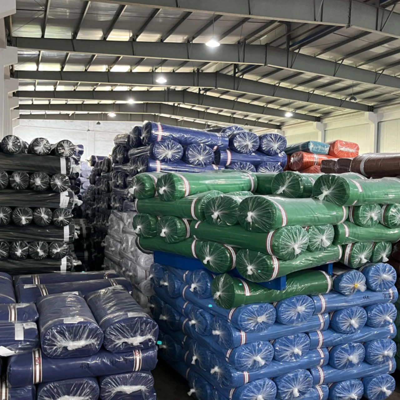 factory direct supply low price 100% Polyester 170T 180T 190T 210T Taffeta for raincoat and tent