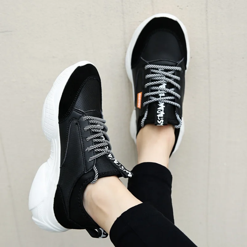 
Retro Splicing Platform Shoes Classic White Sneaker With Comfortable Memory Foam Sole For Outdoor Sport 