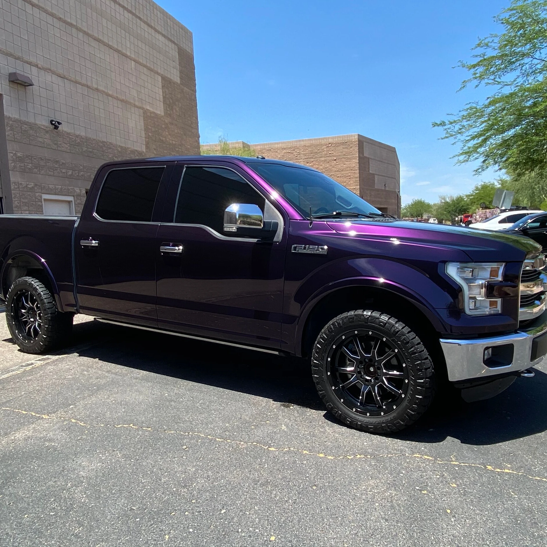 Супер глянцевая виниловая обертка для домашних животных темно-фиолетовая синяя воздушная пузырьковая оболочка кузова автомобиля Хамелеон