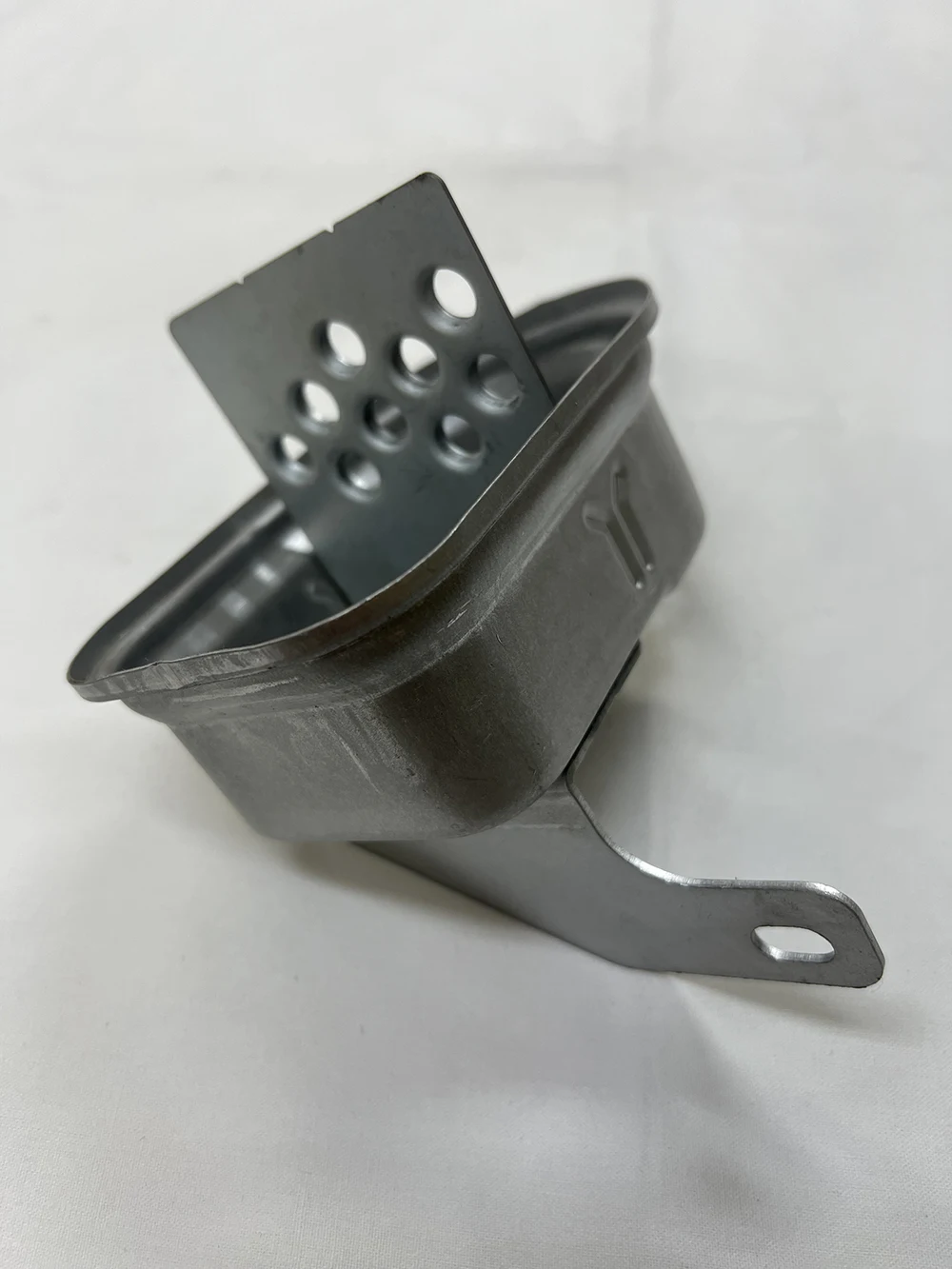 Prime Quality Lawn Mower Steel Metal Stamping Galvanized Parts Bending Welding With Custom Service